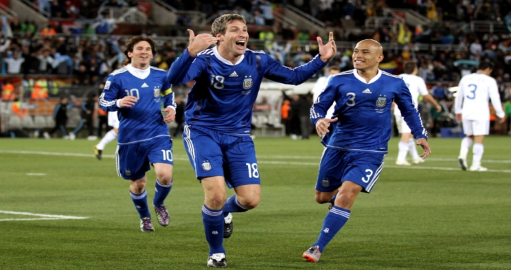 洛根利泰柠vs布罗德海滩联合直播_洛根利泰柠vs布罗德海滩联合直播赛事高清直播_实时洛根利泰柠vs布罗德海滩联合直播赛事转播-24直播